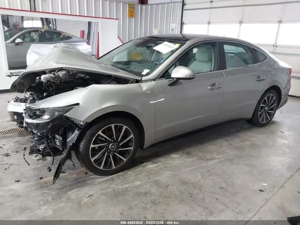 5NPEH4J29LH050490 2020 HYUNDAI SONATA - Image 2