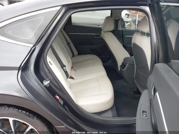 5NPEH4J29MH064701 2021 HYUNDAI SONATA - Image 8