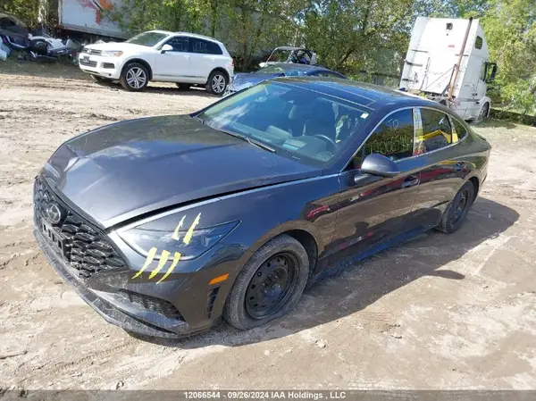 5NPEH4J29MH066836 2021 HYUNDAI SONATA - Image 2