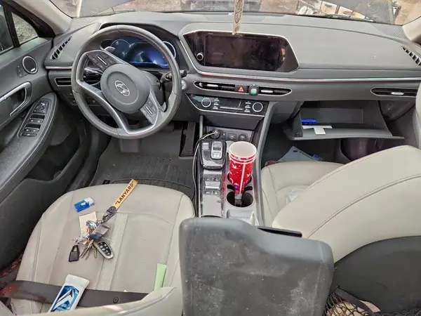 5NPEH4J29MH072832 2021 HYUNDAI SONATA - Image 8