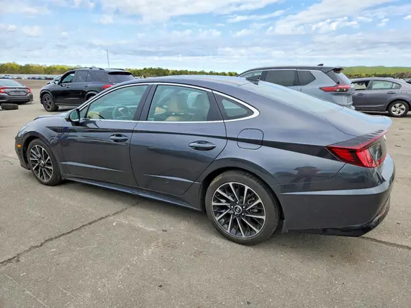 5NPEH4J29MH092725 2021 HYUNDAI SONATA - Image 2
