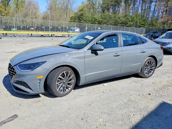 5NPEH4J29MH124072 2021 HYUNDAI SONATA - Image 1
