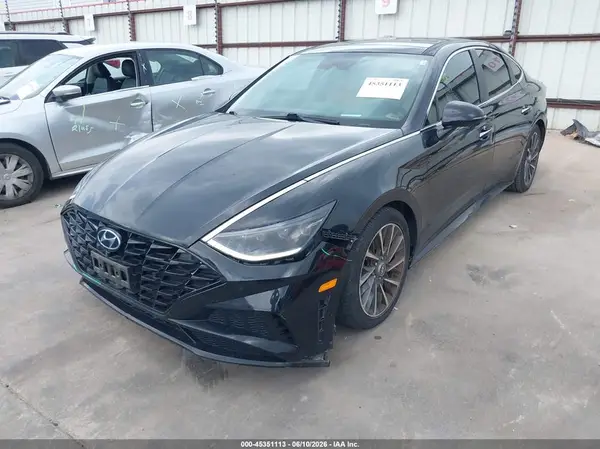 5NPEH4J2XLH009186 2020 HYUNDAI SONATA - Image 2