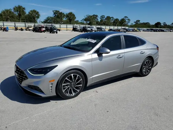 5NPEH4J2XLH017899 2020 HYUNDAI SONATA - Image 1