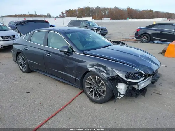 5NPEH4J2XLH022469 2020 HYUNDAI SONATA - Image 1