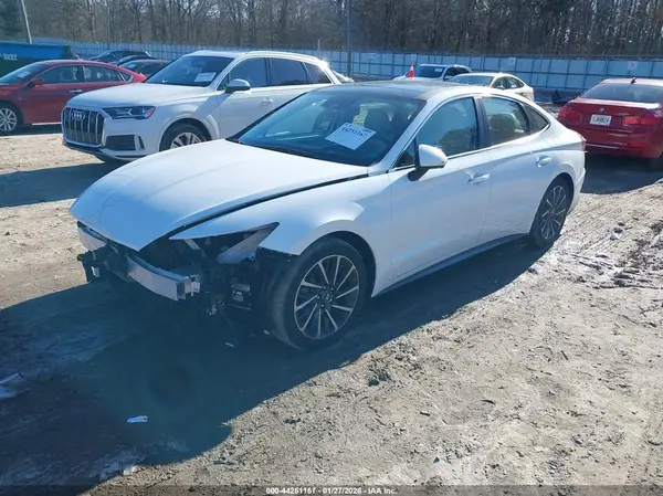 5NPEH4J2XLH022486 2020 HYUNDAI SONATA - Image 2