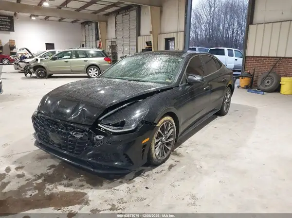 5NPEH4J2XMH111931 2021 HYUNDAI SONATA - Image 2