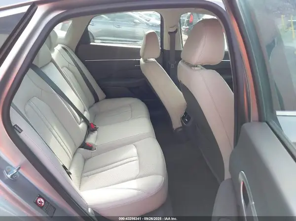 5NPEH4J2XMH124713 2021 HYUNDAI SONATA - Image 8
