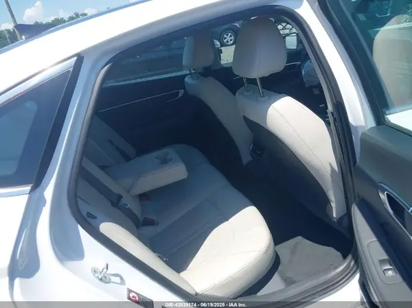 5NPEH4J5MH072732 2021 HYUNDAI SONATA - Image 8