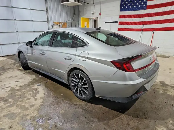 5NPEJ4J20LH013185 2020 HYUNDAI SONATA - Image 2