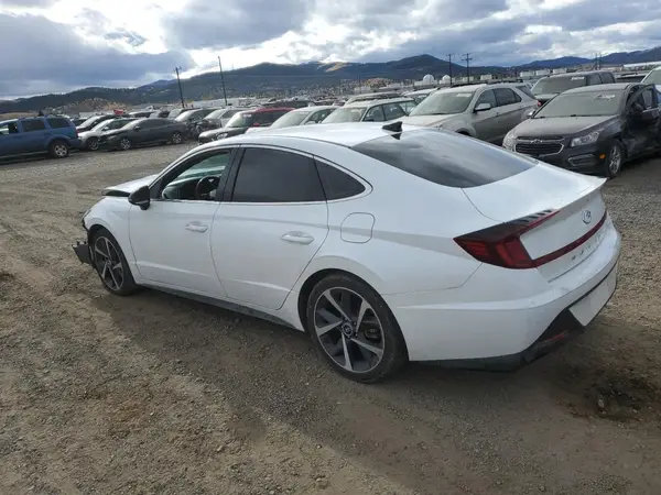 5NPEJ4J20MH062761 2021 HYUNDAI SONATA - Image 2