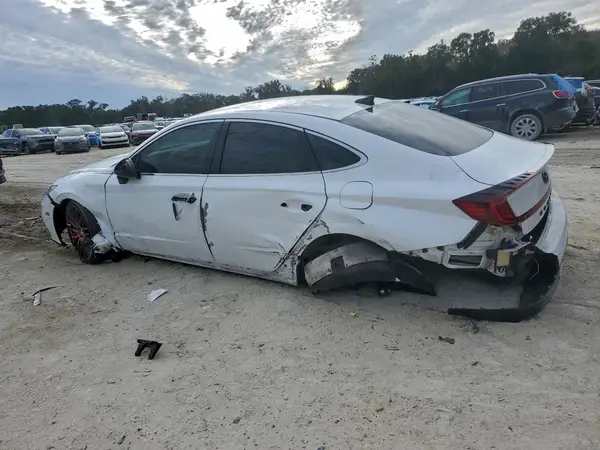 5NPEJ4J20MH063537 2021 HYUNDAI SONATA - Image 2