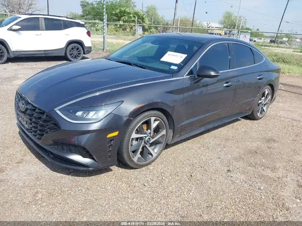 5NPEJ4J20MH065112 2021 HYUNDAI SONATA - Image 2