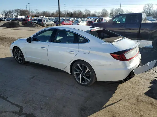 5NPEJ4J20MH104037 2021 HYUNDAI SONATA - Image 2