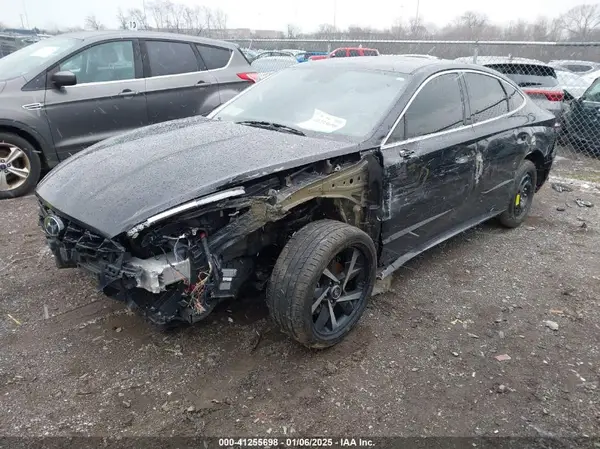 5NPEJ4J20MH112672 2021 HYUNDAI SONATA - Image 2