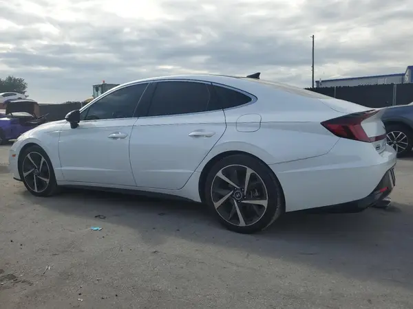 5NPEJ4J20MH125051 2021 HYUNDAI SONATA - Image 2