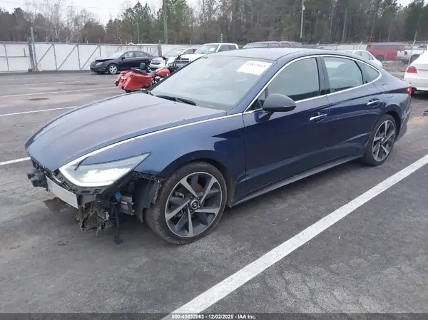 5NPEJ4J20MH129620 2021 HYUNDAI SONATA - Image 2