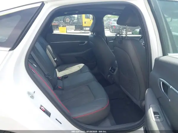 5NPEJ4J21LH033851 2020 HYUNDAI SONATA - Image 8
