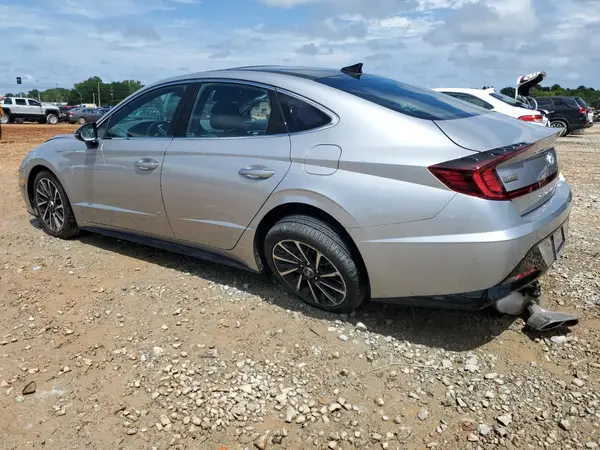 5NPEJ4J21LH048009 2020 HYUNDAI SONATA - Image 2
