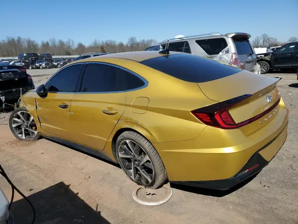 5NPEJ4J21MH066379 2021 HYUNDAI SONATA - Image 2