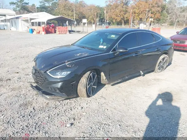 5NPEJ4J21MH083067 2021 HYUNDAI SONATA - Image 2