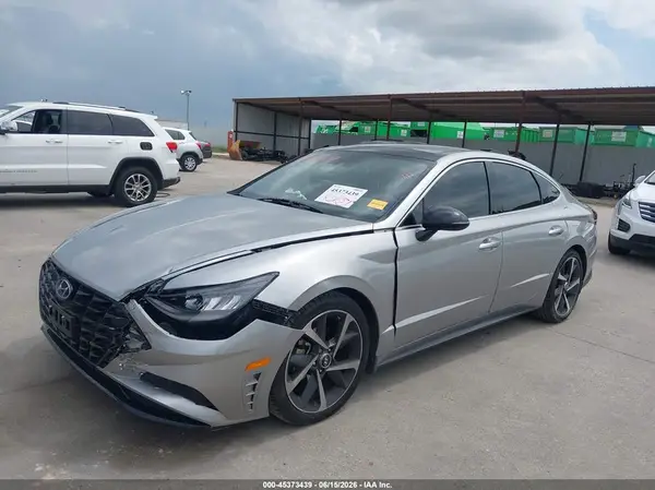 5NPEJ4J21MH084834 2021 HYUNDAI SONATA - Image 2