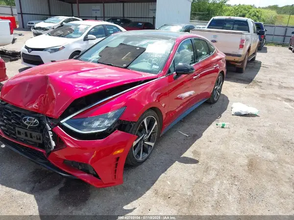5NPEJ4J21MH109019 2021 HYUNDAI SONATA - Image 2