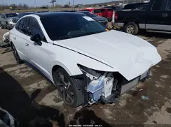 5NPEJ4J21NH136819 2022 HYUNDAI SONATA