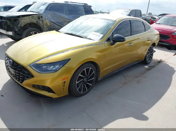 5NPEJ4J22LH018159 2020 HYUNDAI SONATA - Image 2