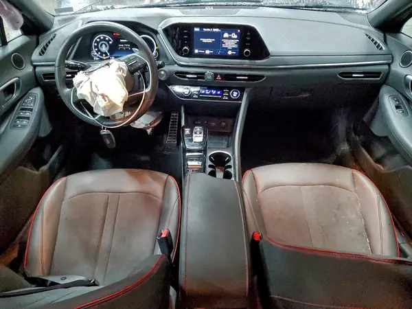 5NPEJ4J22LH018923 2020 HYUNDAI SONATA - Image 8