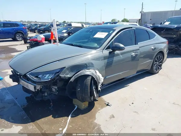 5NPEJ4J22LH024267 2020 HYUNDAI SONATA - Image 2