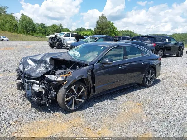 5NPEJ4J22MH062907 2021 HYUNDAI SONATA - Image 2