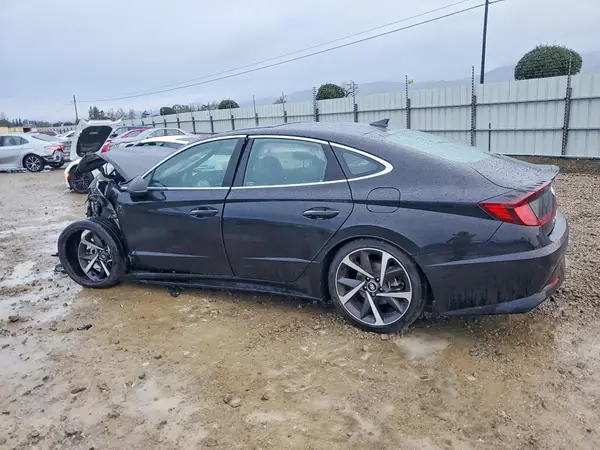 5NPEJ4J22MH082915 2021 HYUNDAI SONATA - Image 2