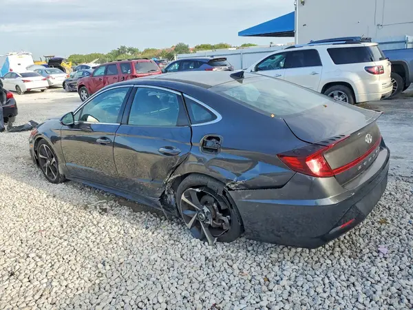 5NPEJ4J22MH084583 2021 HYUNDAI SONATA - Image 2