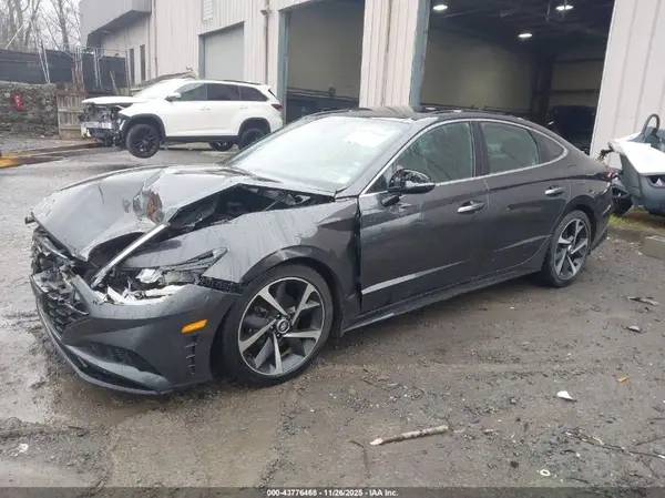 5NPEJ4J22MH132597 2021 HYUNDAI SONATA - Image 2