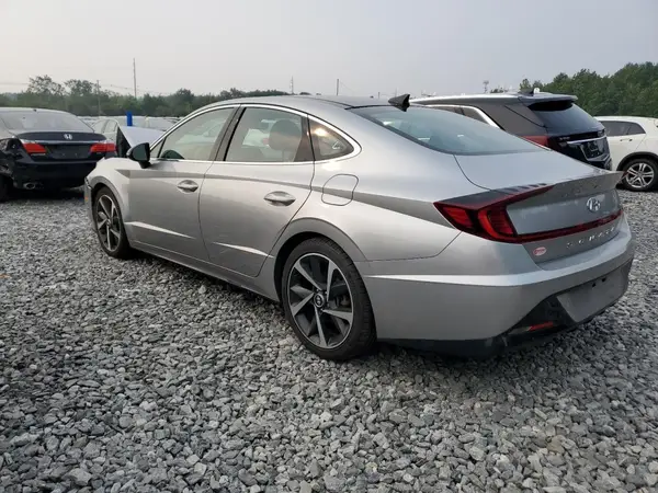 5NPEJ4J22NH149207 2022 HYUNDAI SONATA - Image 2