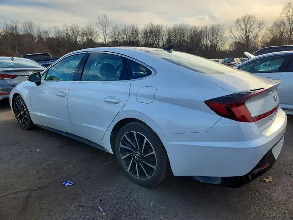 5NPEJ4J23LH043409 2020 HYUNDAI SONATA - Image 2