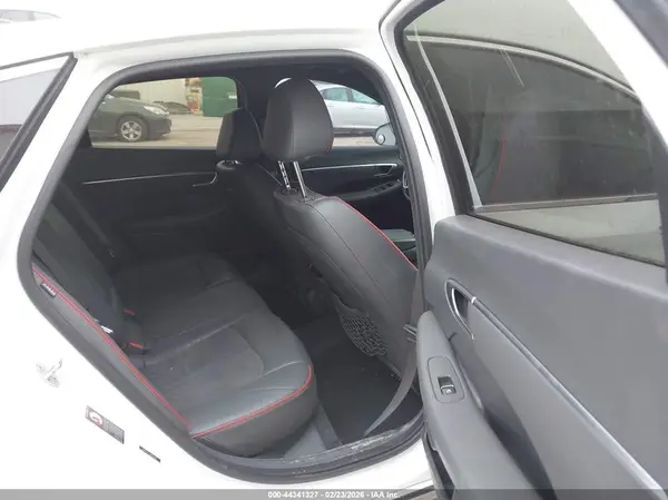 5NPEJ4J23MH084107 2021 HYUNDAI SONATA - Image 8