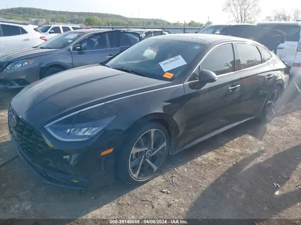5NPEJ4J23MH107059 2021 HYUNDAI SONATA - Image 2