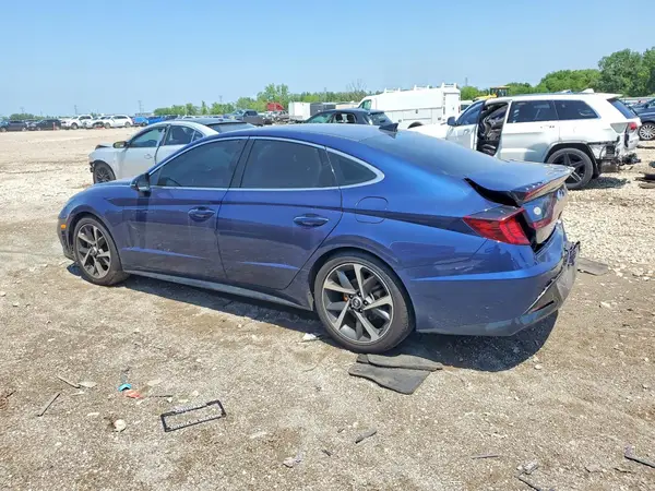 5NPEJ4J23MH122211 2021 HYUNDAI SONATA - Image 2