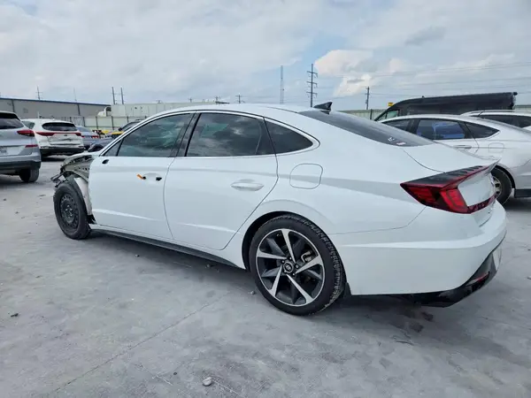 5NPEJ4J23MH125190 2021 HYUNDAI SONATA - Image 2