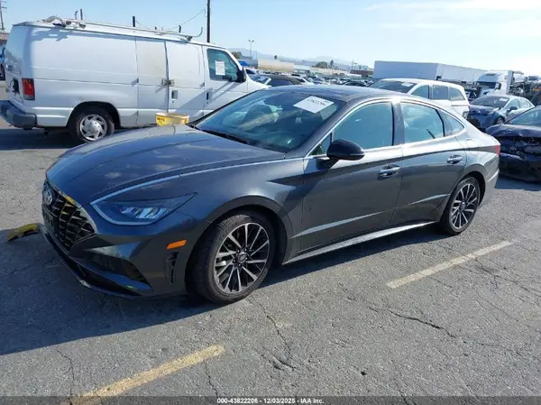 5NPEJ4J24LH006028 2020 HYUNDAI SONATA - Image 2
