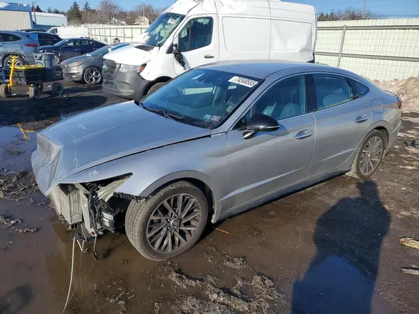 5NPEJ4J24LH013996 2020 HYUNDAI SONATA - Image 1