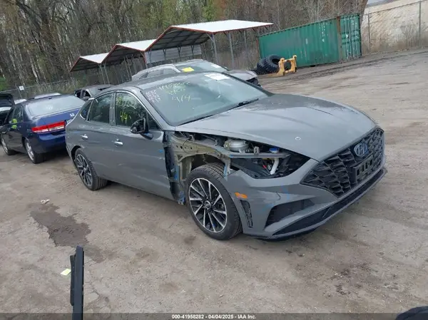 5NPEJ4J24LH015523 2020 HYUNDAI SONATA - Image 1