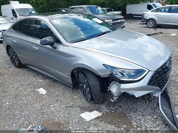 5NPEJ4J24LH029955 2020 HYUNDAI SONATA - Image 1