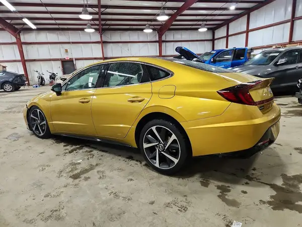 5NPEJ4J24MH113341 2021 HYUNDAI SONATA - Image 2