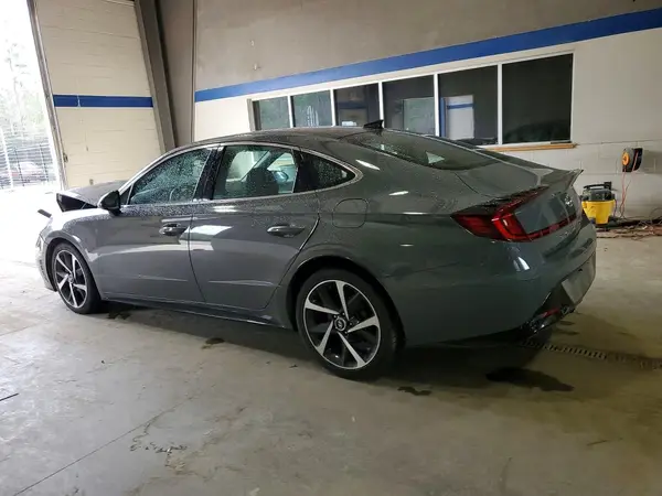 5NPEJ4J24NH140623 2022 HYUNDAI SONATA - Image 2