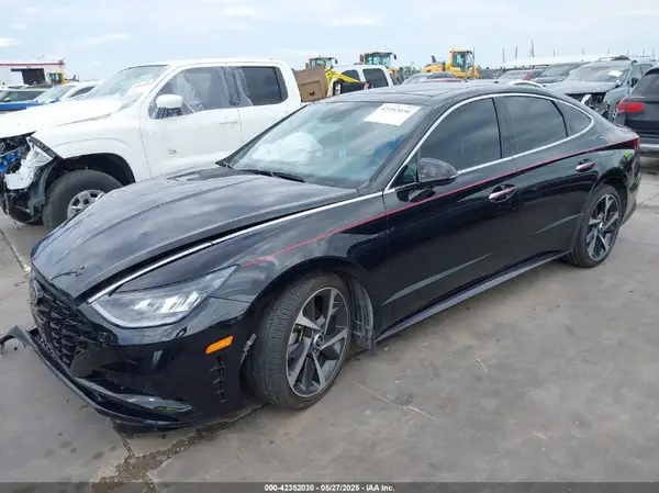 5NPEJ4J24NH148950 2022 HYUNDAI SONATA - Image 2