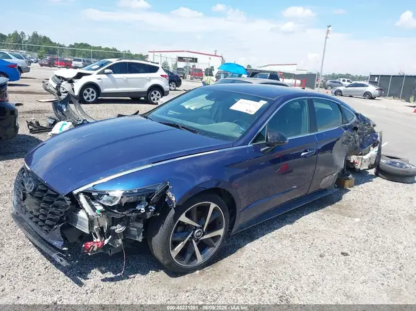 5NPEJ4J25MH062822 2021 HYUNDAI SONATA - Image 2