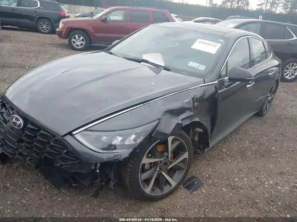 5NPEJ4J25MH087378 2021 HYUNDAI SONATA - Image 2